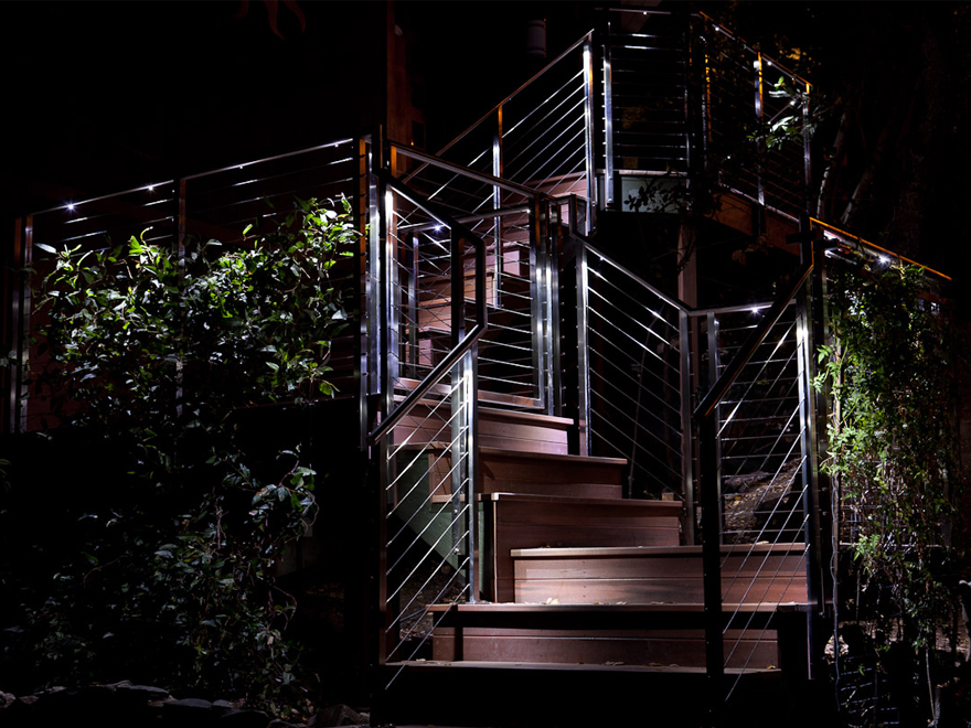 Unique LED rail lighting ideas include deck rail lighting.