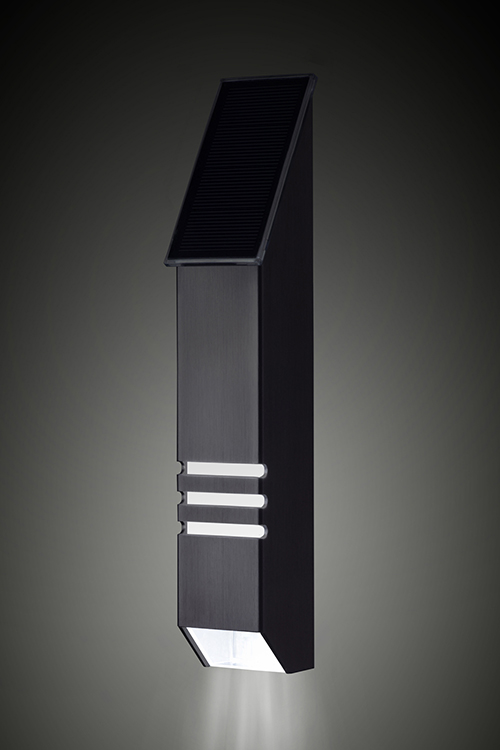 Outdoor solar LED lights, are perfect for exterior house accent lighting.