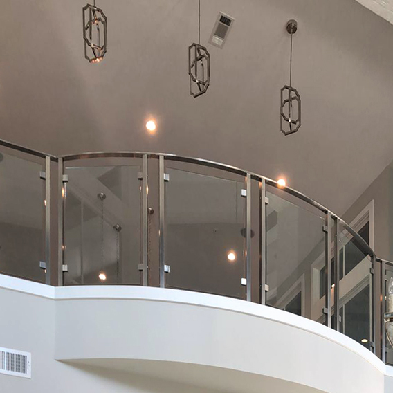 curved balcony railing